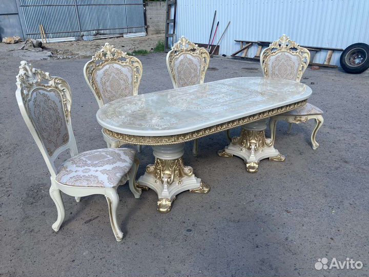 Стол 21000, стул 5800