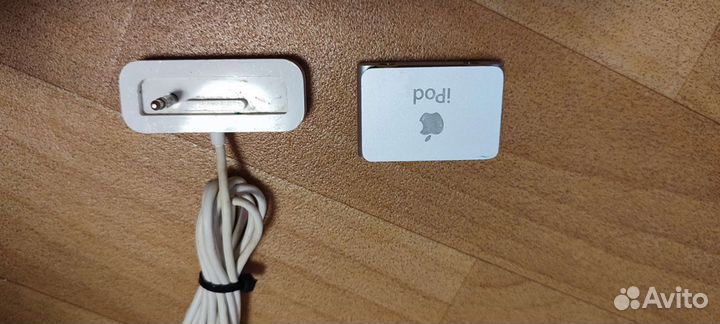 Плеер iPod shuffle 1gb