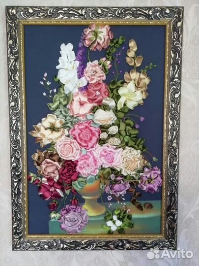 Картина вышивка атласными лентами