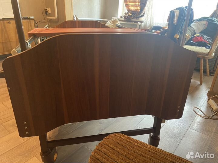 Медицинская кровать с электроприводом