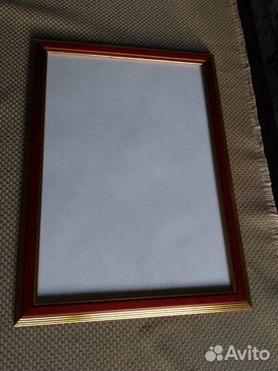 Рамки для фотографий, дипломов