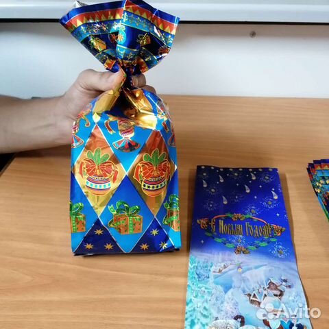 Подарочная упаковка, в наличии 3000шт