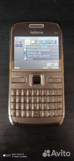 Телефон Nokia Е 72