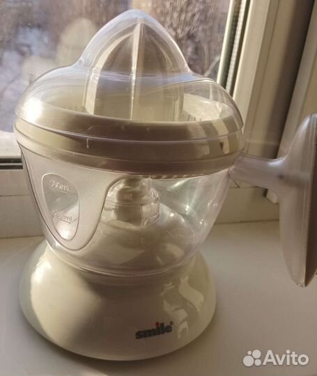 Соковыжималка для цитрусовых электрическая