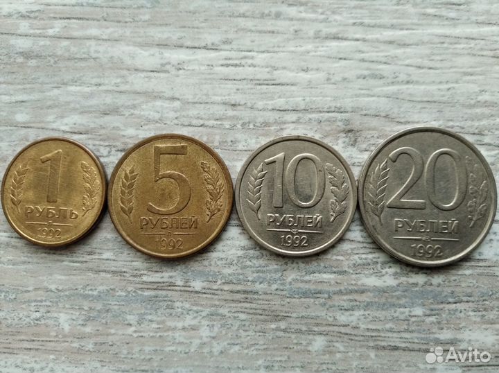 Монеты, наборы