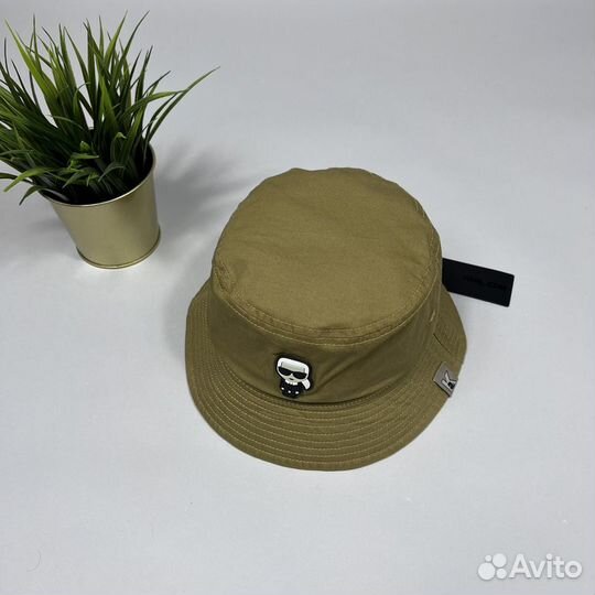 Karl lagerfeld панама