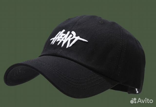 Бейсболка новая