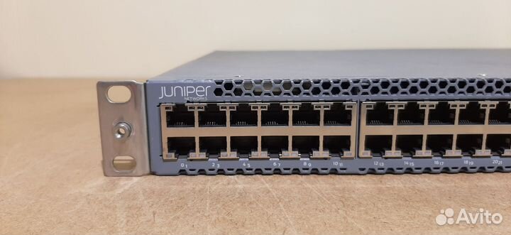 Коммутатор Juniper EX4300-48T-AFO