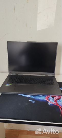 Ноутбук asus ROG Strix G18 G814JV-N6061