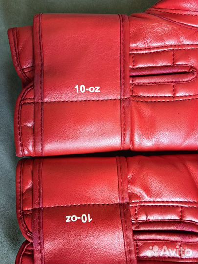 Боксерские перчатки 10 oz Demix