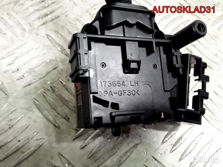 Переключатель стеклоочистителей Toyota Avensis 2