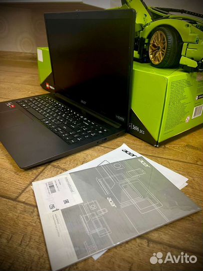 Свежий Acер ryzen 3250U 8gb SSD500gb video 2gb
