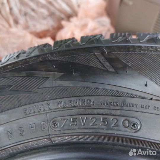 Toyo Observe Garit G6 215/65 R16