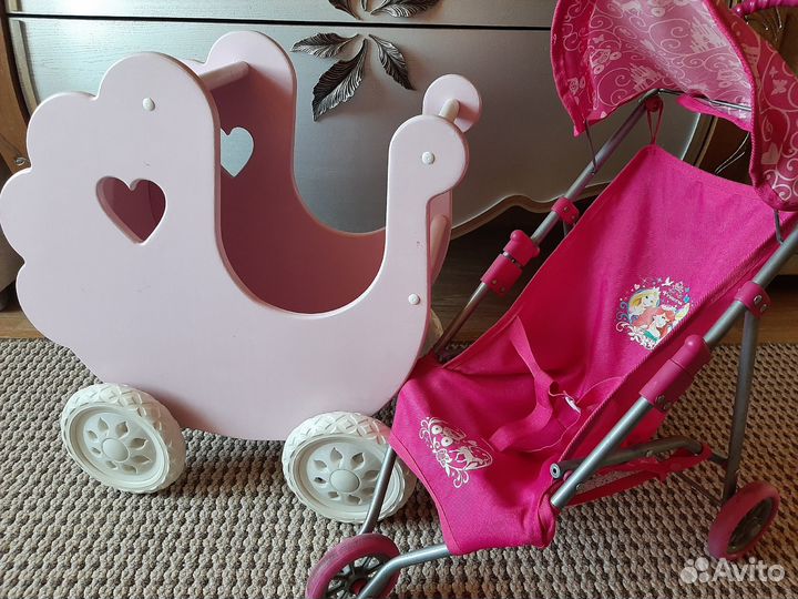 Коляска кукольная