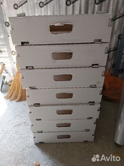 Коробки из под помидора