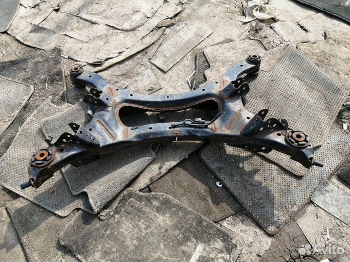 Балка подвески задняя Nissan Teana J32 VQ25DE