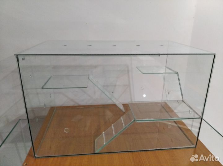 Клетка для грызунов стеклянная (новая)