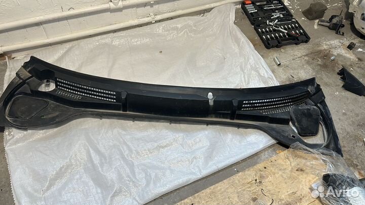 Жабо на LADA Веста