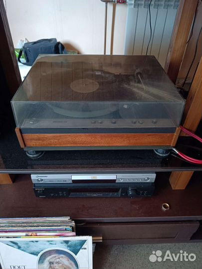 Проигрыватель винила