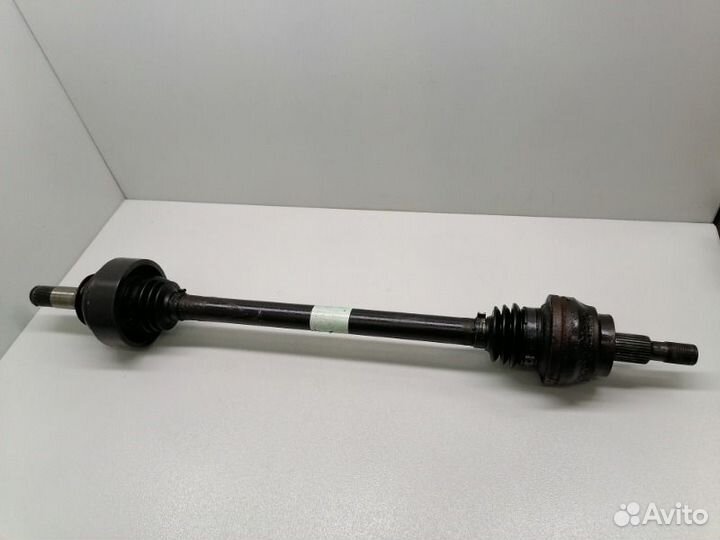 Привод задний левый Mercedes Ml W164 3.0 2010