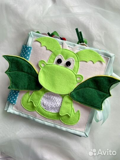 Книжка из фетра развивающая