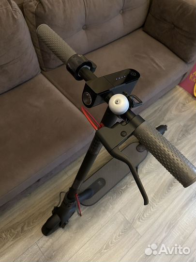 Электросамокат Xiaomi mijia M365