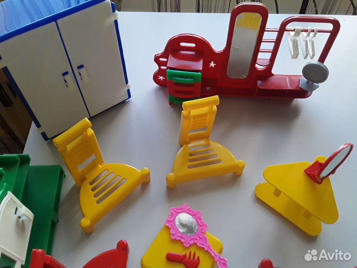 Детская игрушечная мебель
