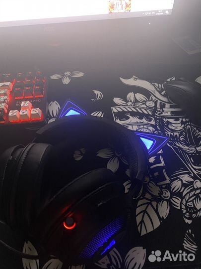 Наушники игровые Razer kraken kitty edition