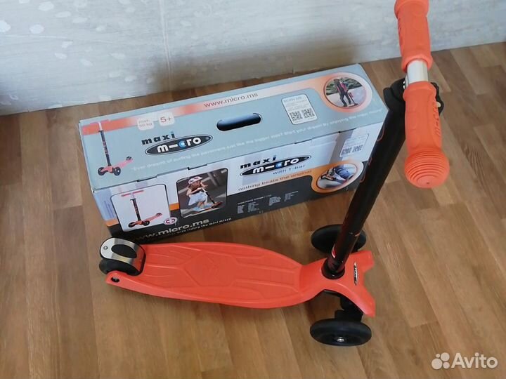 Самокат Maxi micro