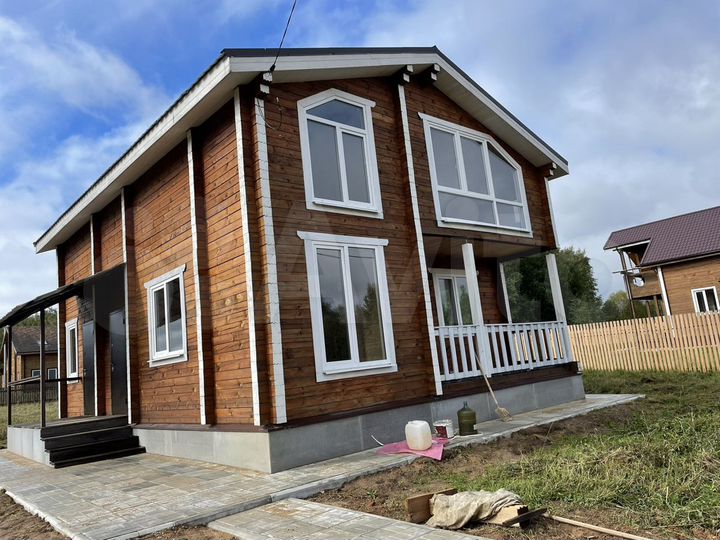 Дом 180 м² на участке 15 сот.