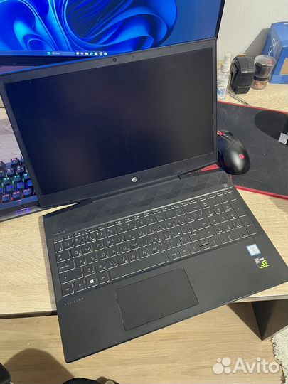Игровой ноутбук HP Pavilion 15-cx0026ur