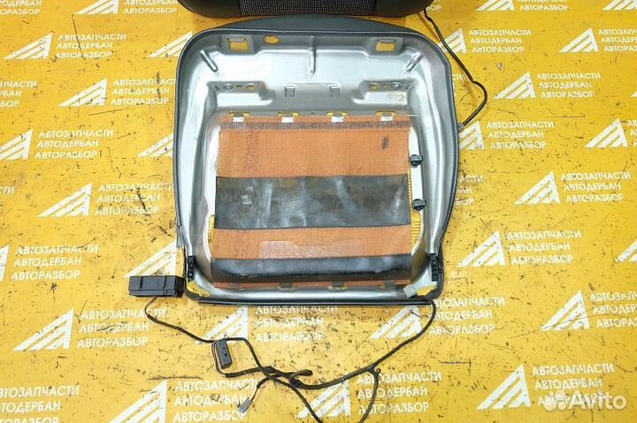 Обшивка сиденья переднего правого Opel Astra H