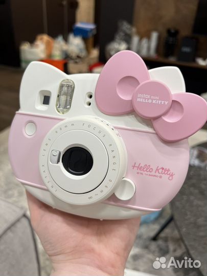 Instax mini Hello Kitty FujiFilms Instant Camera