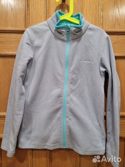 Толстовка фирмы Outventure и фирмы Oldos