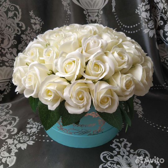 Букет из 51 мыльной розы Белый