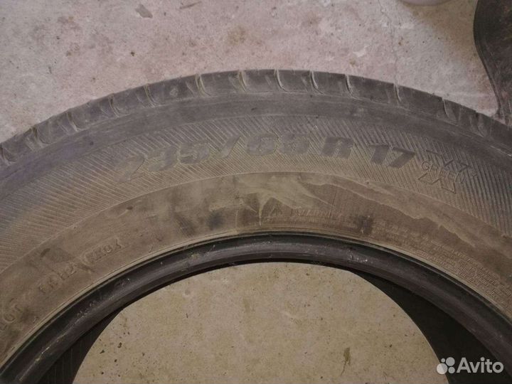 Michelin XW4 235/65 R17