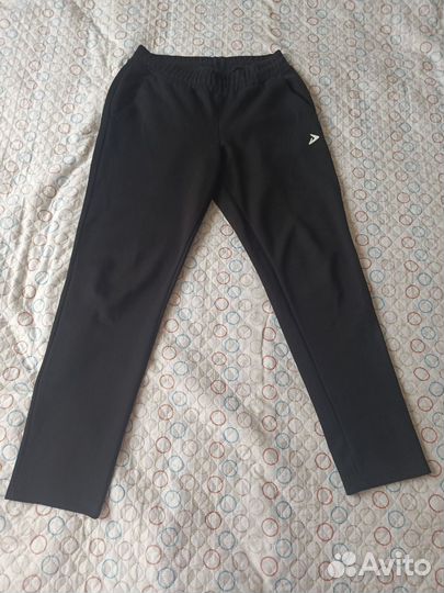 Спортивные штаны