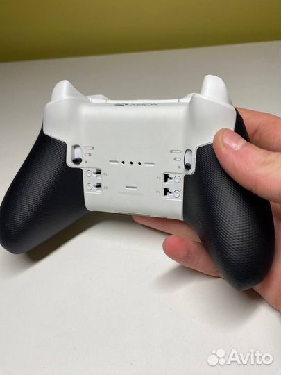 Геймпад: Xbox Elite Controller 2