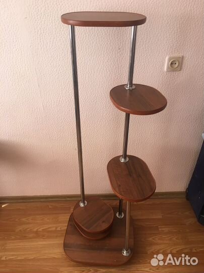 Стойка, подставка для цветов