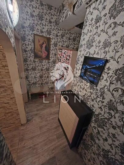 2-к. квартира, 45 м², 1/9 эт.