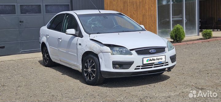 Ford Focus 1.6 AT, 2007, битый, 290 000 км