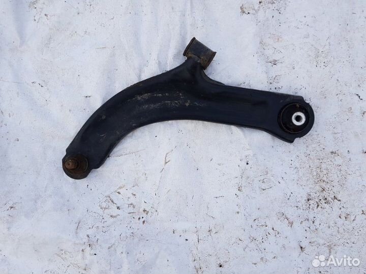 Рычаг подвески передний левый Nissan Note E-11