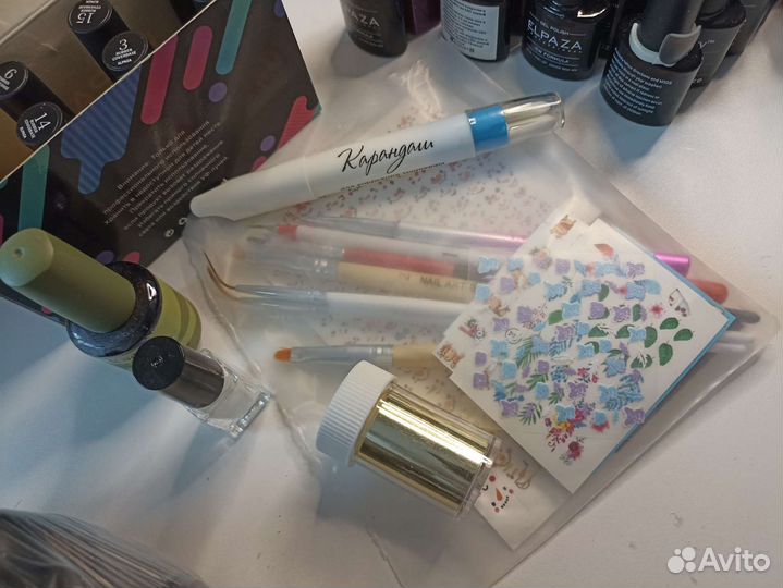 Коробка лаков для начинающих мастеров