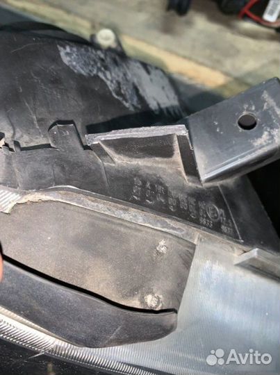 Фара правая Nissan Primera P12