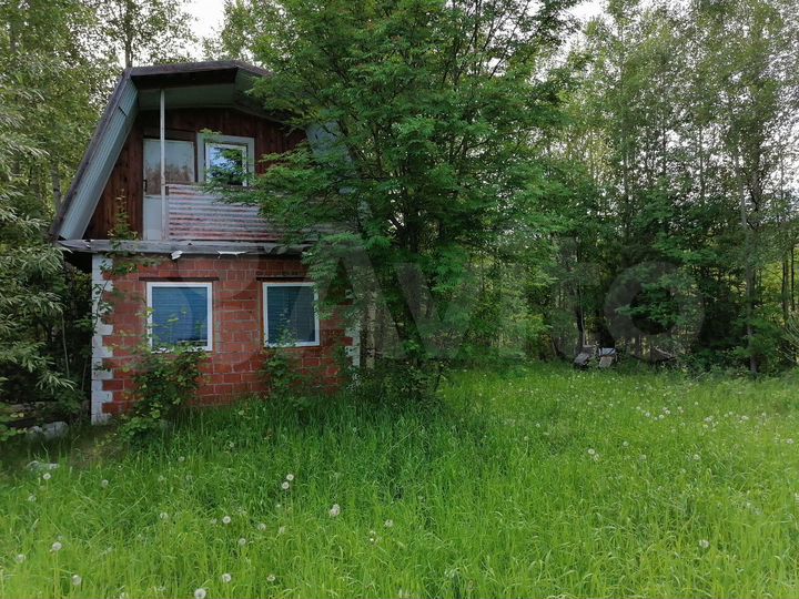 Дача 25 м² на участке 8 сот.