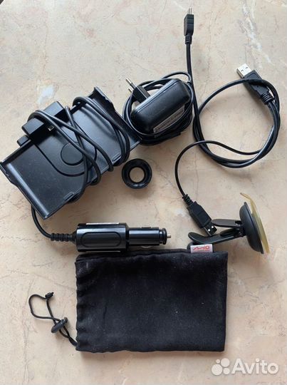 Навигатор Mio Moov 380