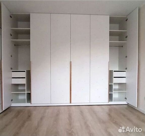 Шкаф на заказ 'Aim high' от производителя