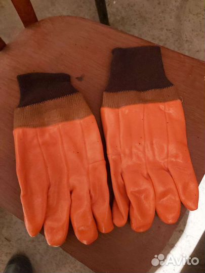 Перчатки резиновые с манжетом