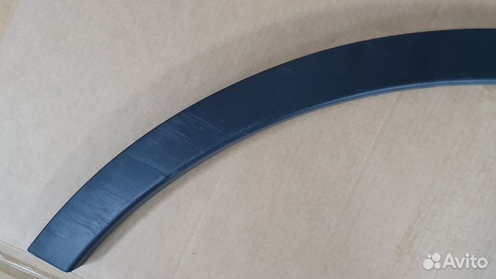 Расширитель крыла на Range Rover Evoque