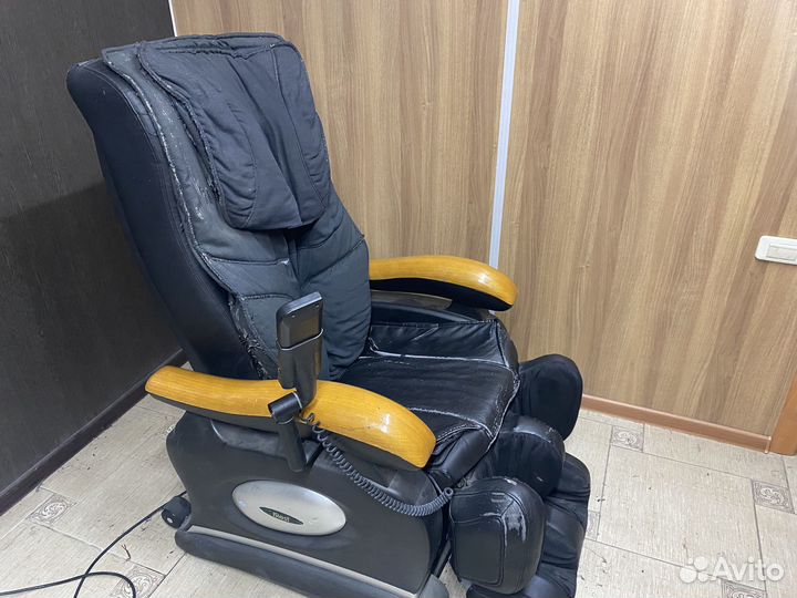 Кровать массажер Нуга Бест б/у. Кресло массажное
